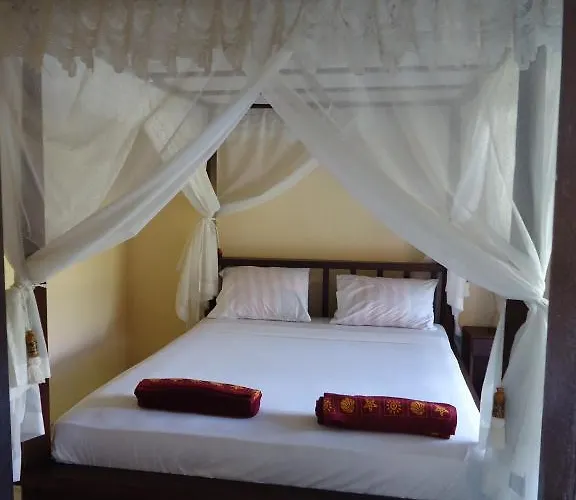 Bali Relax's Homestay And Cafe Frühstückspension Amed