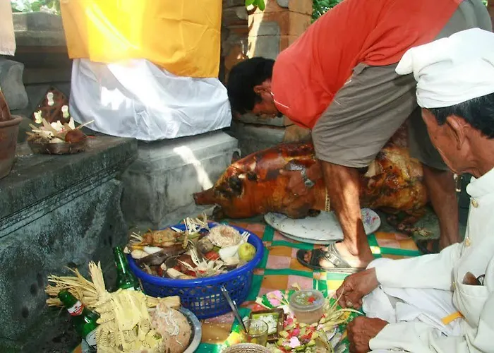 Bali Relax's Homestay And Cafe Frühstückspension *